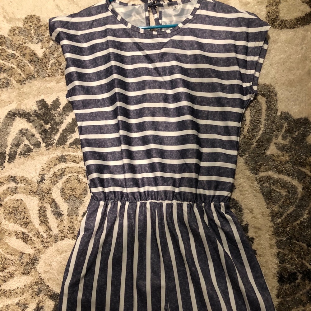 Grey and white romper size medium